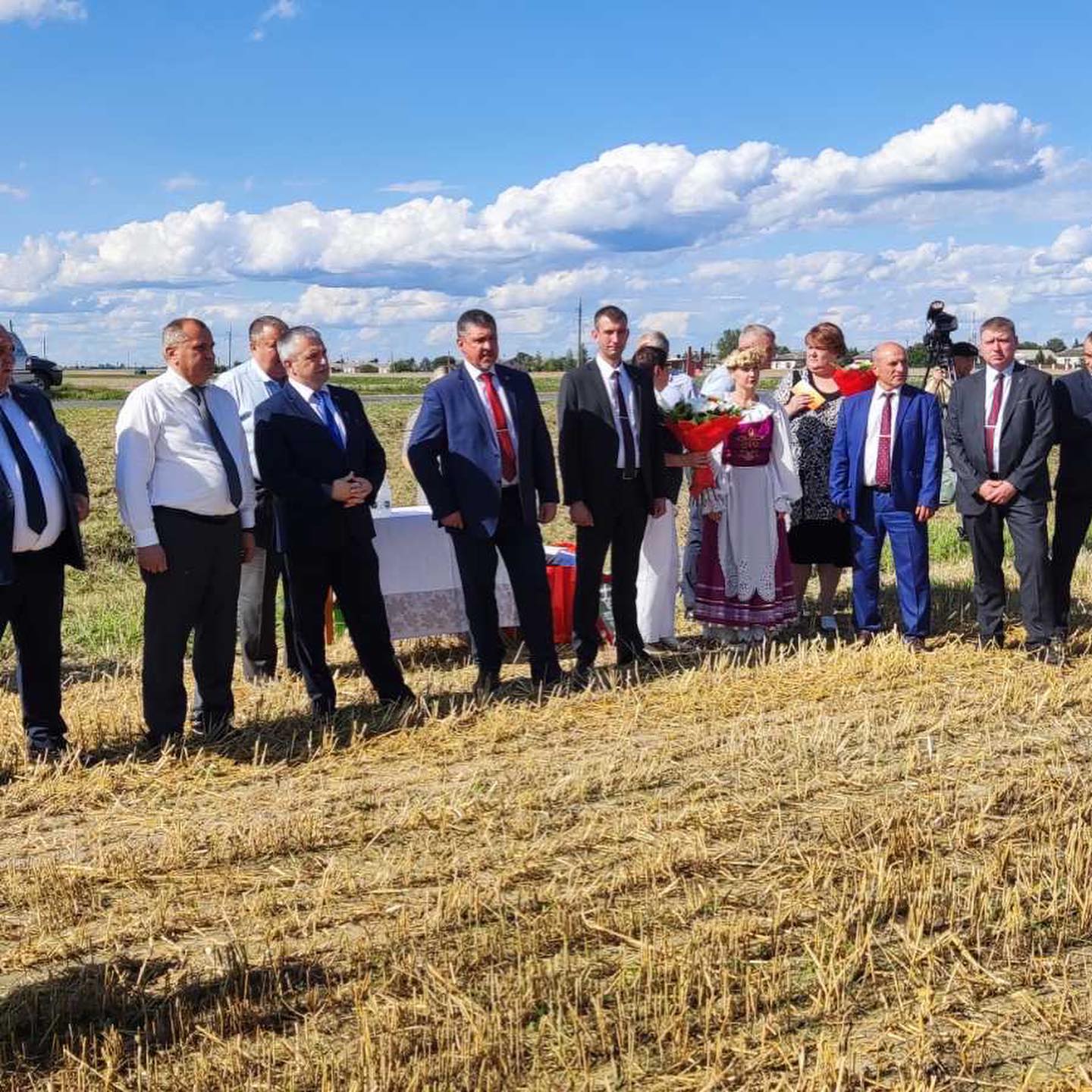 На Гомельщине намолочена первая 1000 тонн зерна