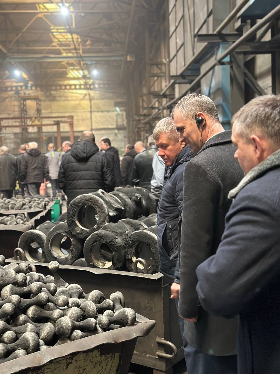 Делегация министерств посетила ОАО "ГЗЛиН" для обсуждения подготовки к уборочному сезону 2025 года