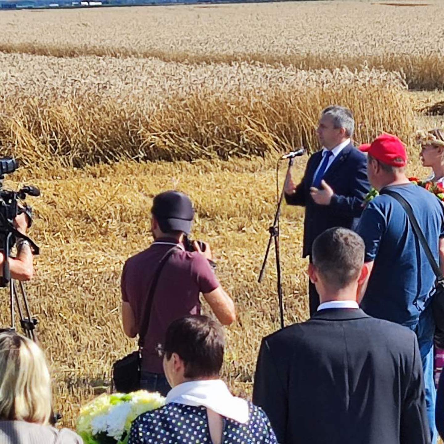 На Гомельщине намолочена первая 1000 тонн зерна