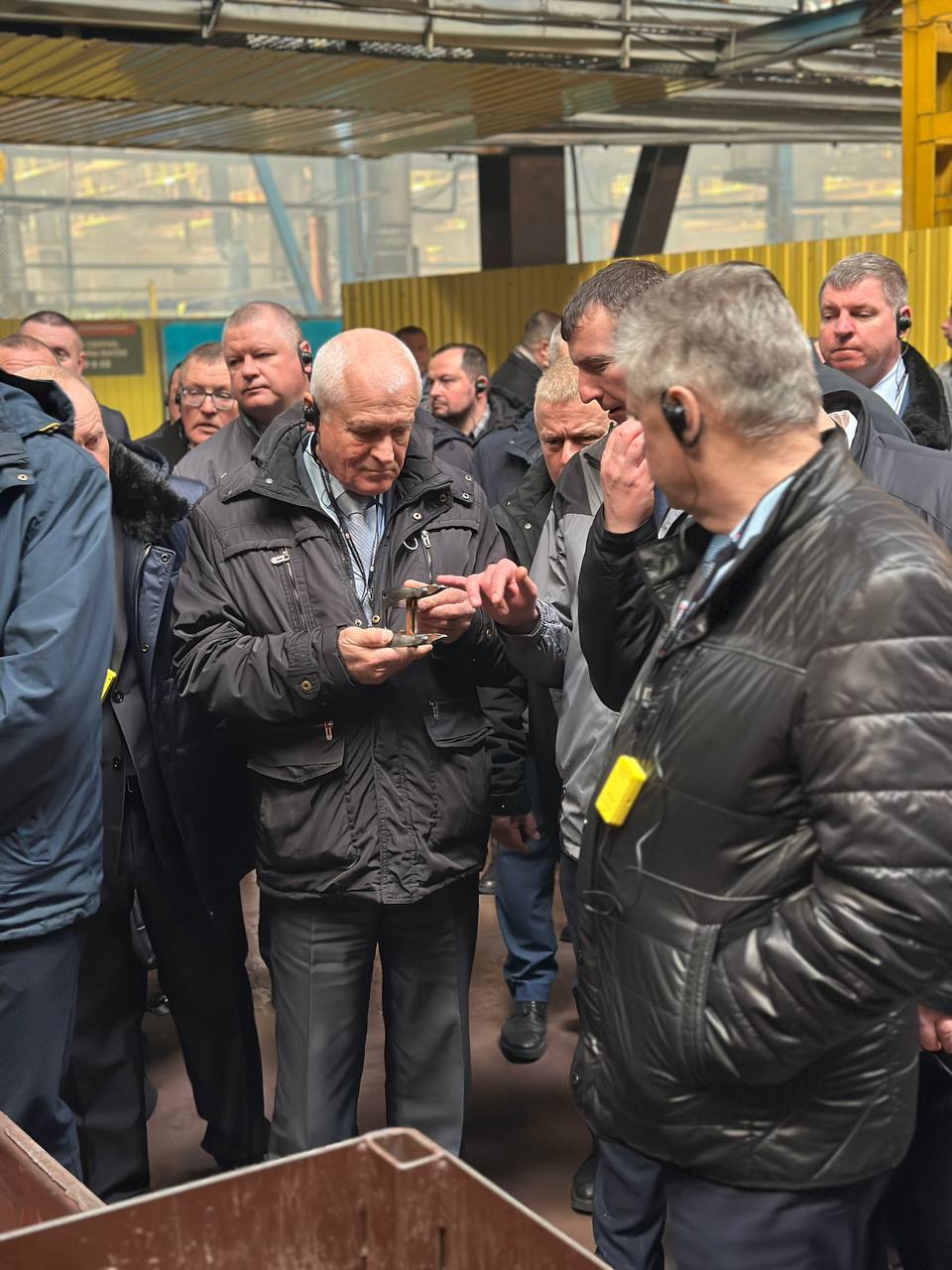 Делегация министерств посетила ОАО "ГЗЛиН" для обсуждения подготовки к уборочному сезону 2025 года