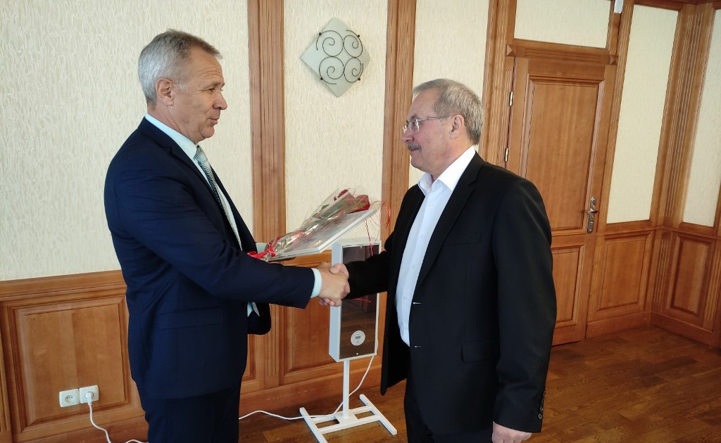 Будни Будникова