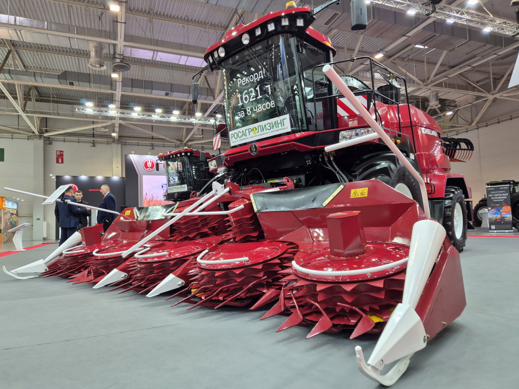 gomselmash-na-vystavke-yugagro-2025.dpic05.jpg
