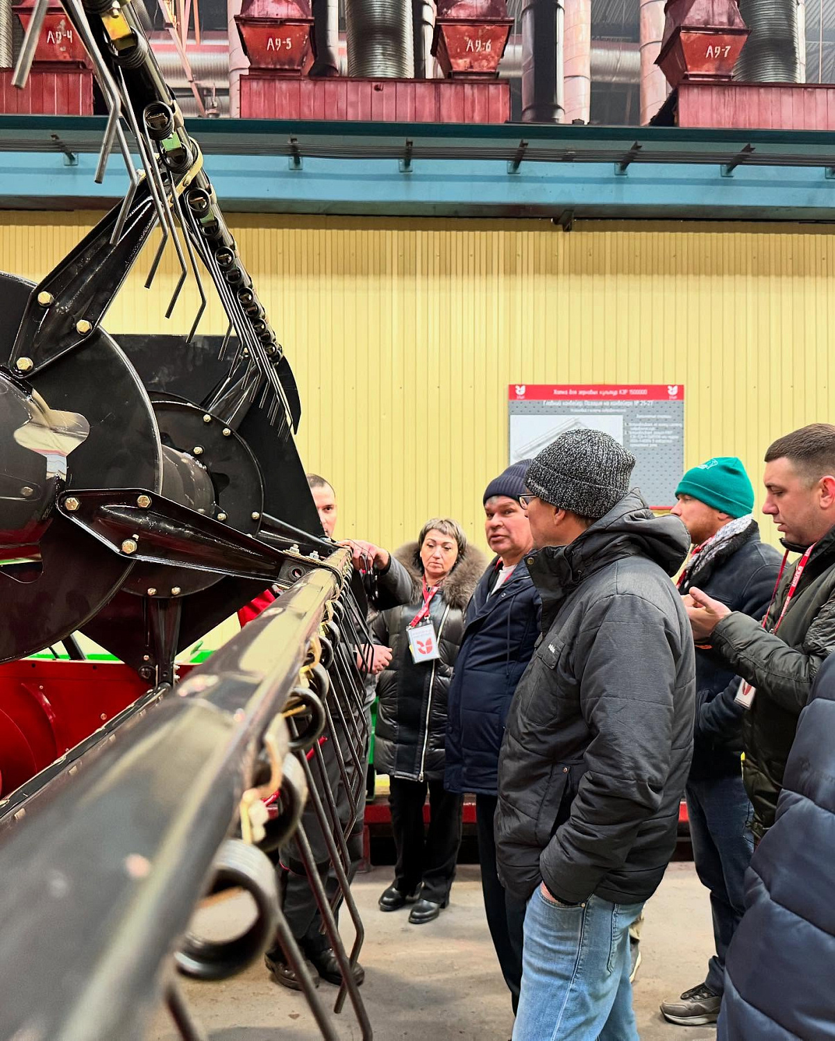 Двери ОАО «ГЗЛиН» всегда открыты для гостей и партнеров! 