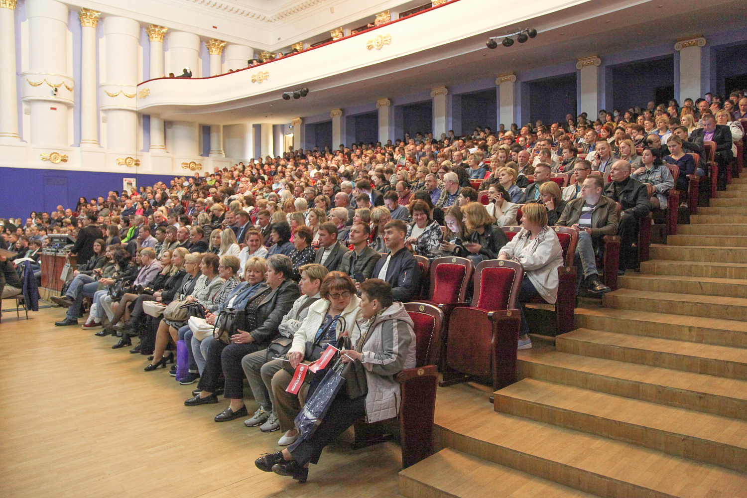 ОАО "ГЗЛиН" - лучший трудовой коллектив